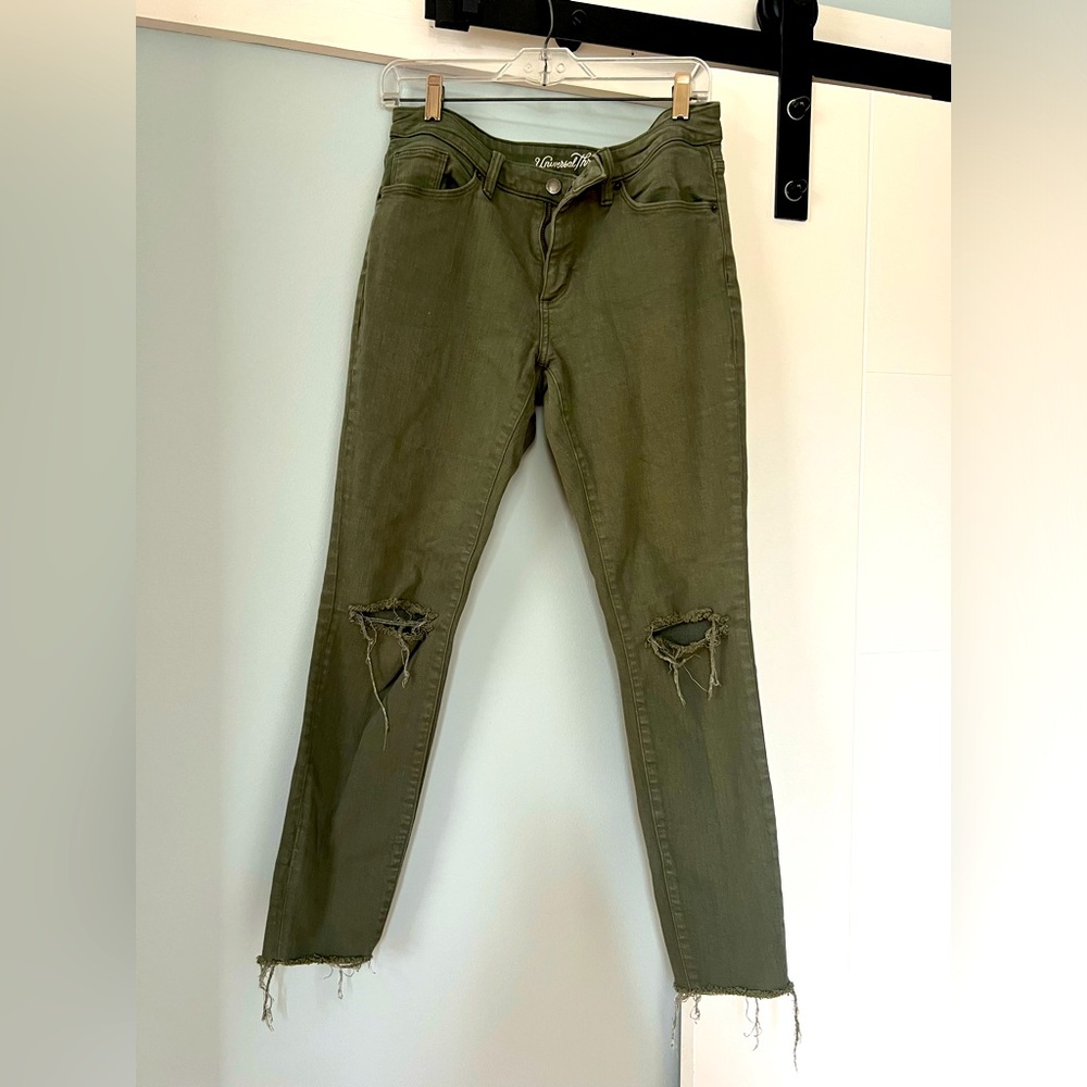 Universal Thread stretch Green pants